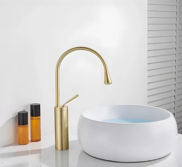 Gold Finish Drop Design Basin Faucet for Bathroom - Image 4